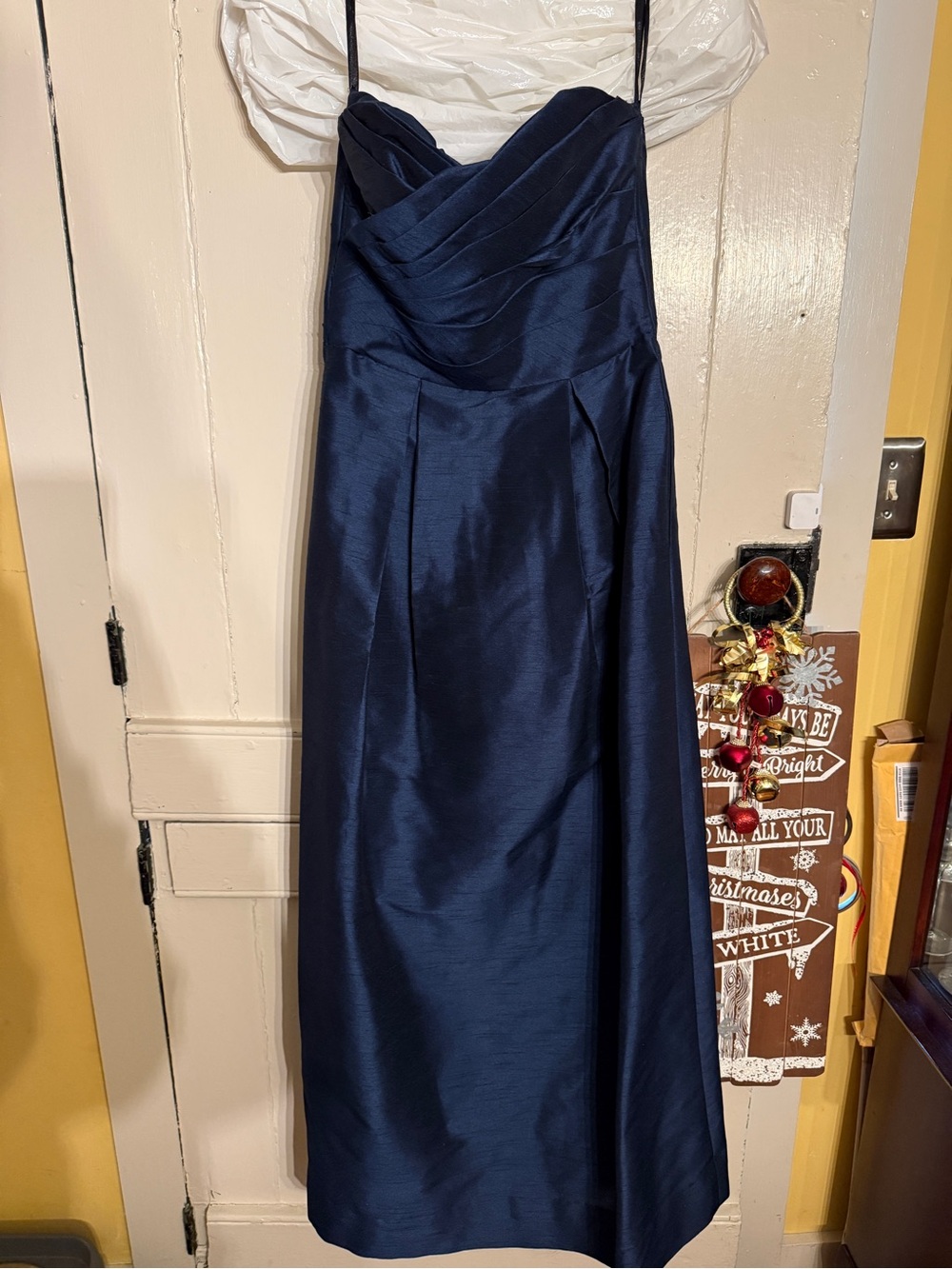 ALFRED SUNG Navy Satin-Look Strapless Gown Dress